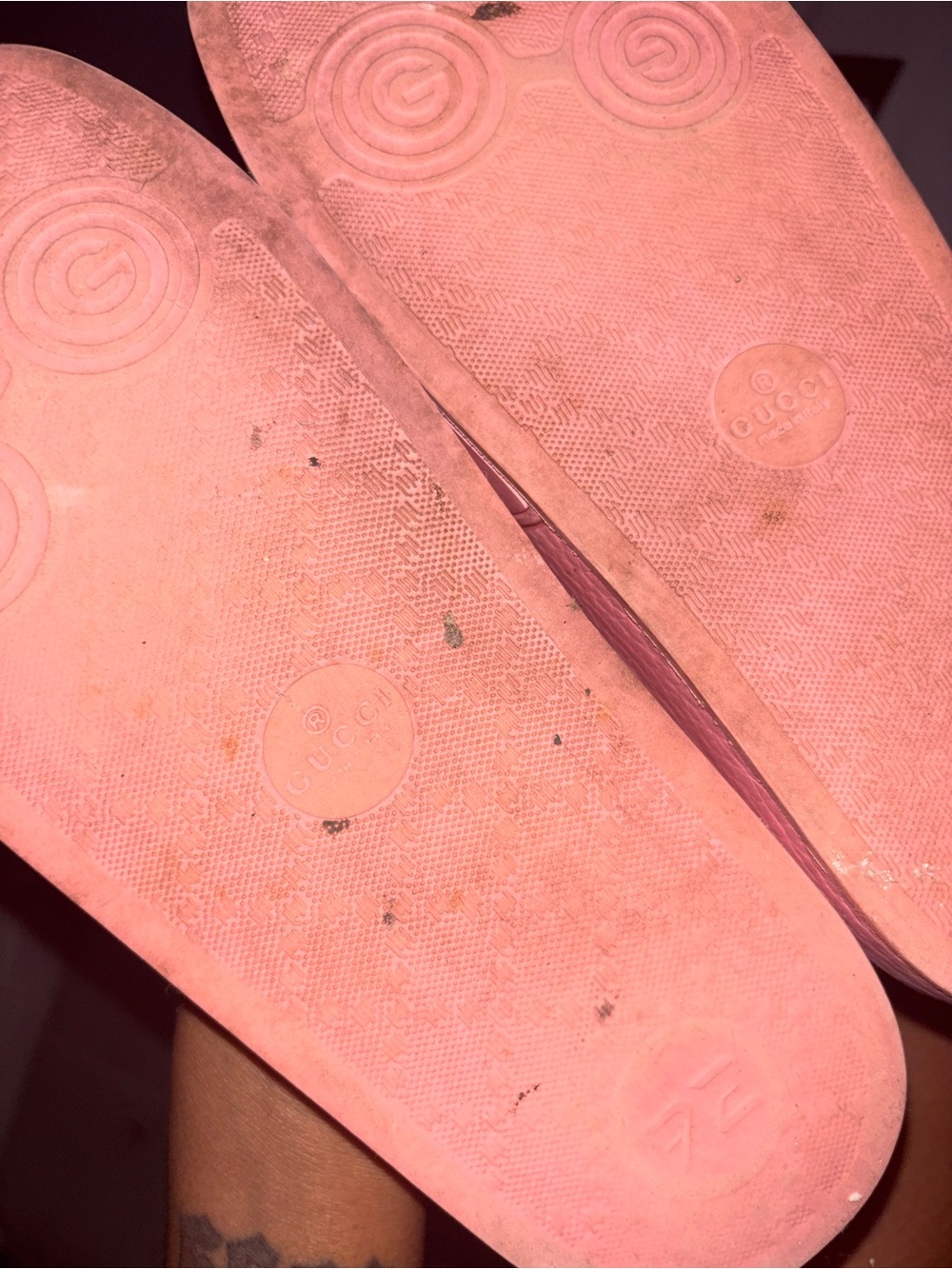 Pink GUCCI Logo-Embellished Slide Sandals - Picture 3 of 3